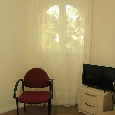 Guri I Atos 3* Përmet